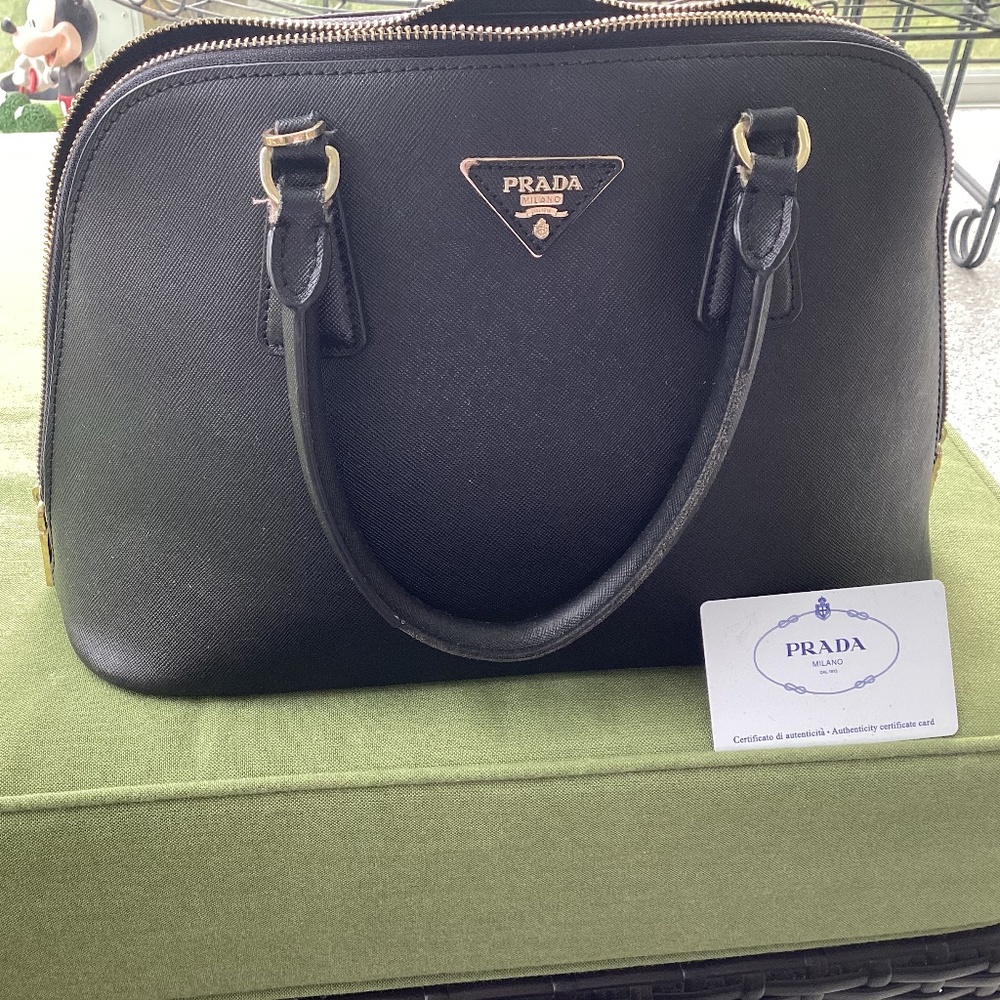 Open promenade bag Vernice Safflano Leather Medium